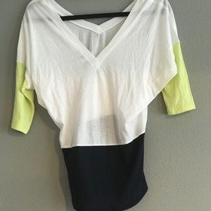 Three quarter sleeve top